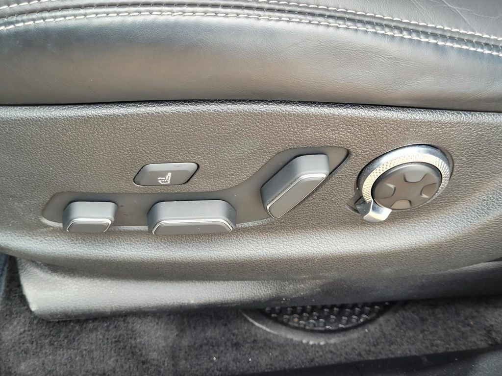 Used 2022 Genesis GV70 3.5T Sport w/ Sport Prestige Package image 13