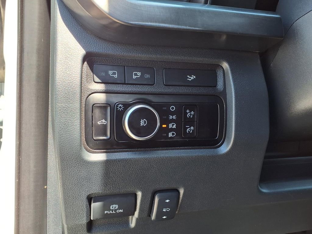 Used 2024 Ford F450 Lariat w/ Camper Package image 29