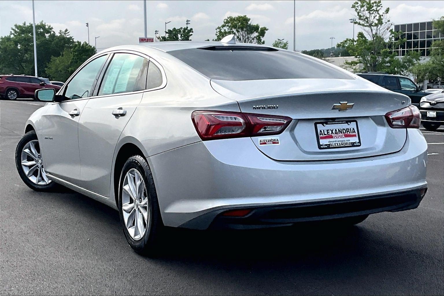 Used 2020 Chevrolet Malibu LT FWD image 11