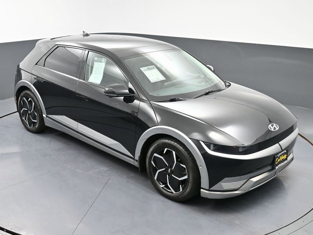 Used 2024 Hyundai Ioniq 5 Limited image 45
