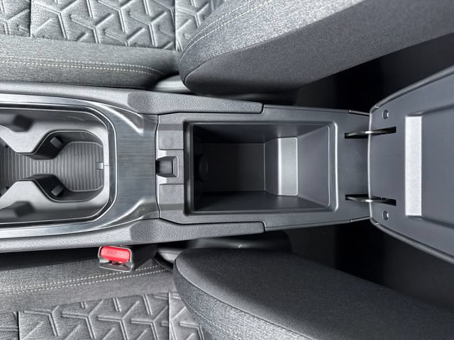 New 2026 Nissan Kicks SV w/ Cold Weather Package FWD image 24