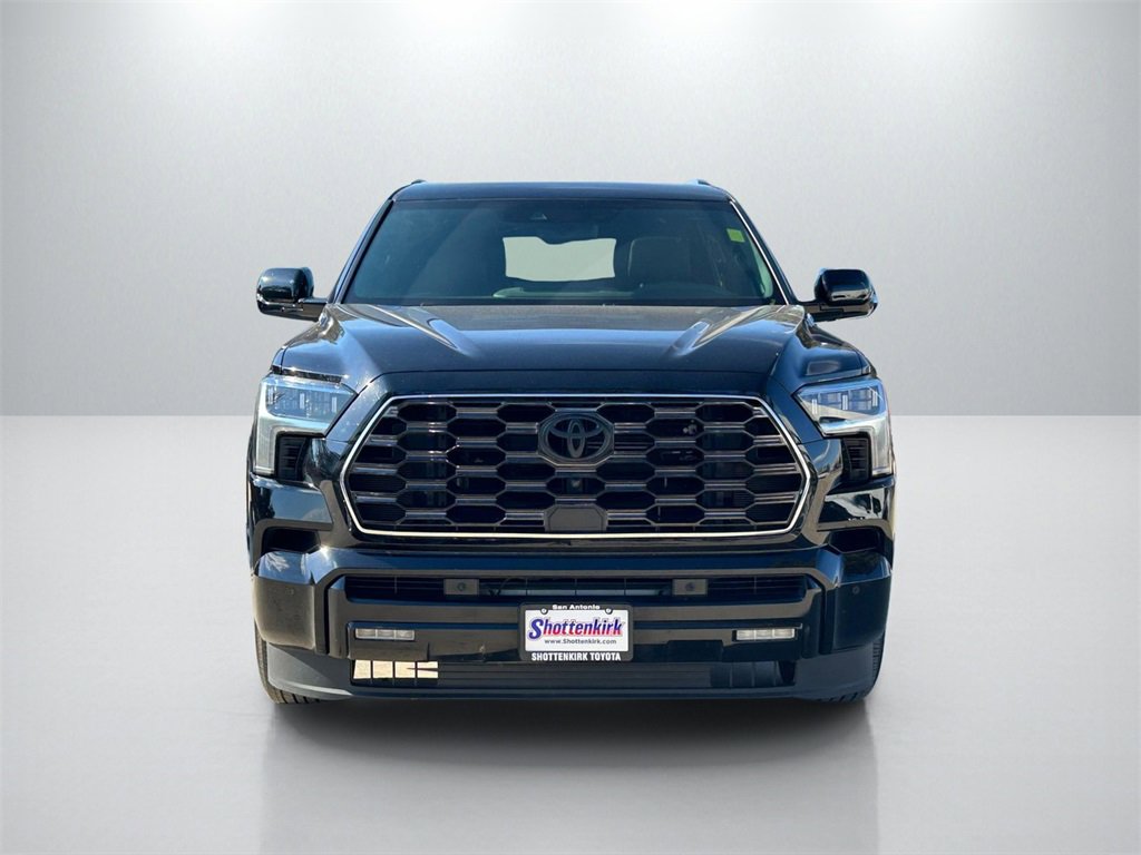 Used 2024 Toyota Sequoia Platinum video 2