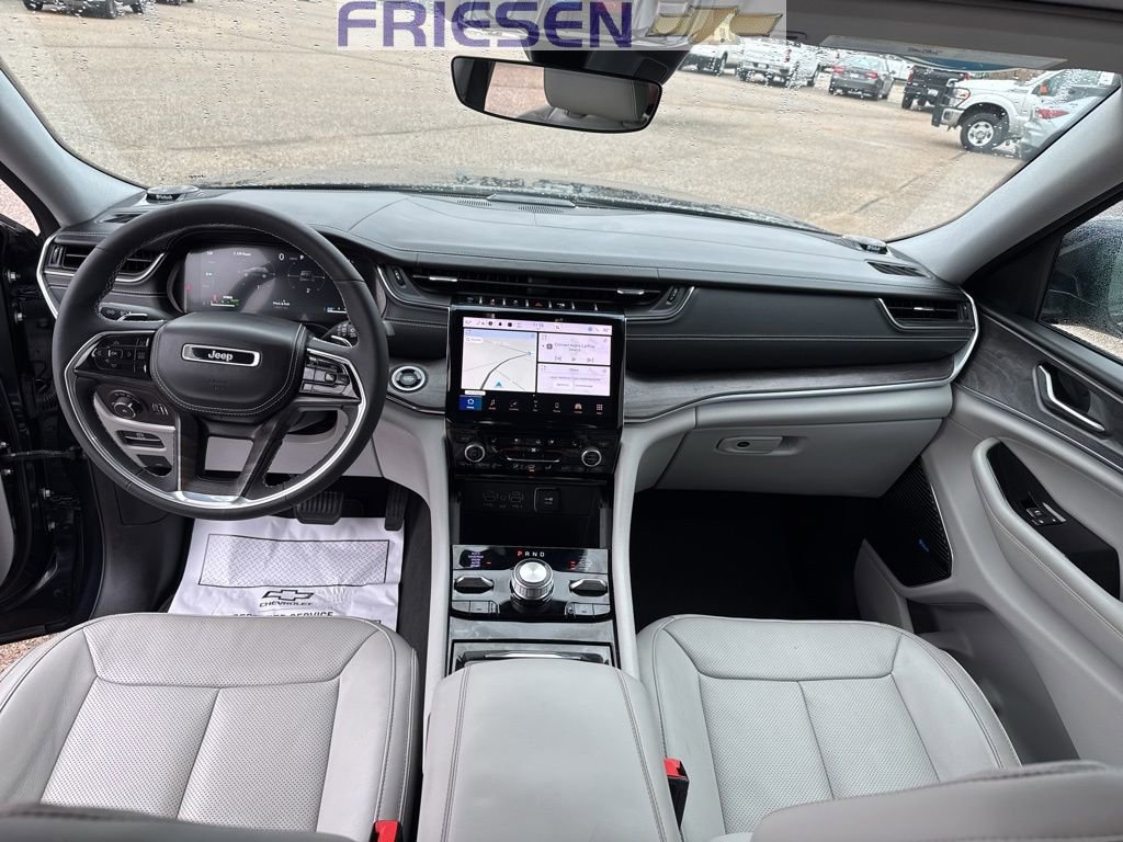 Used 2022 Jeep Grand Cherokee Overland image 25
