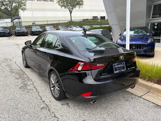 Used 2016 Lexus IS 300 AWD w/ Luxury Package image 7