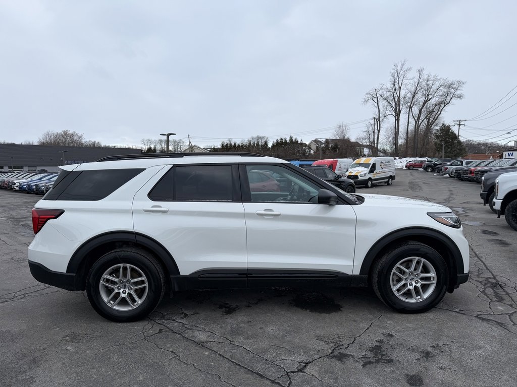 Used 2026 Ford Explorer Active image 7