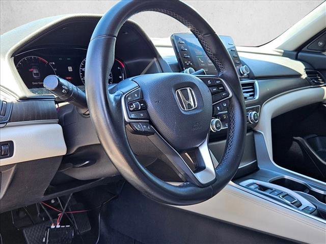 Used 2019 Honda Accord Touring image 12