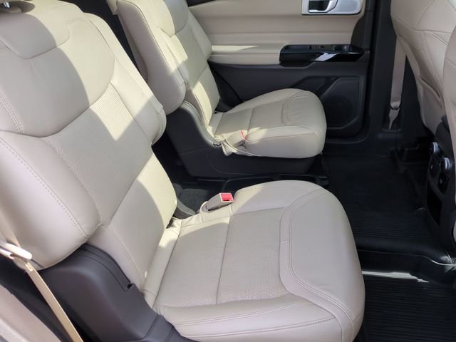 Used 2021 Ford Explorer Platinum w/ Equipment Group 601A image 40