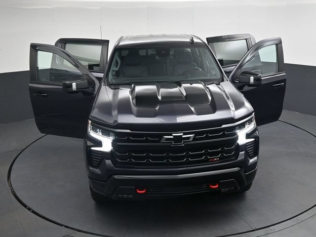 Used 2022 Chevrolet Silverado 1500 LT Trail Boss w/ LT Trail Boss Premium Package AWD/4WD image 38