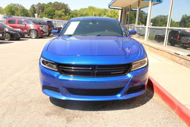 Used 2021 Dodge Charger SXT w/ Leather Interior Group image 2