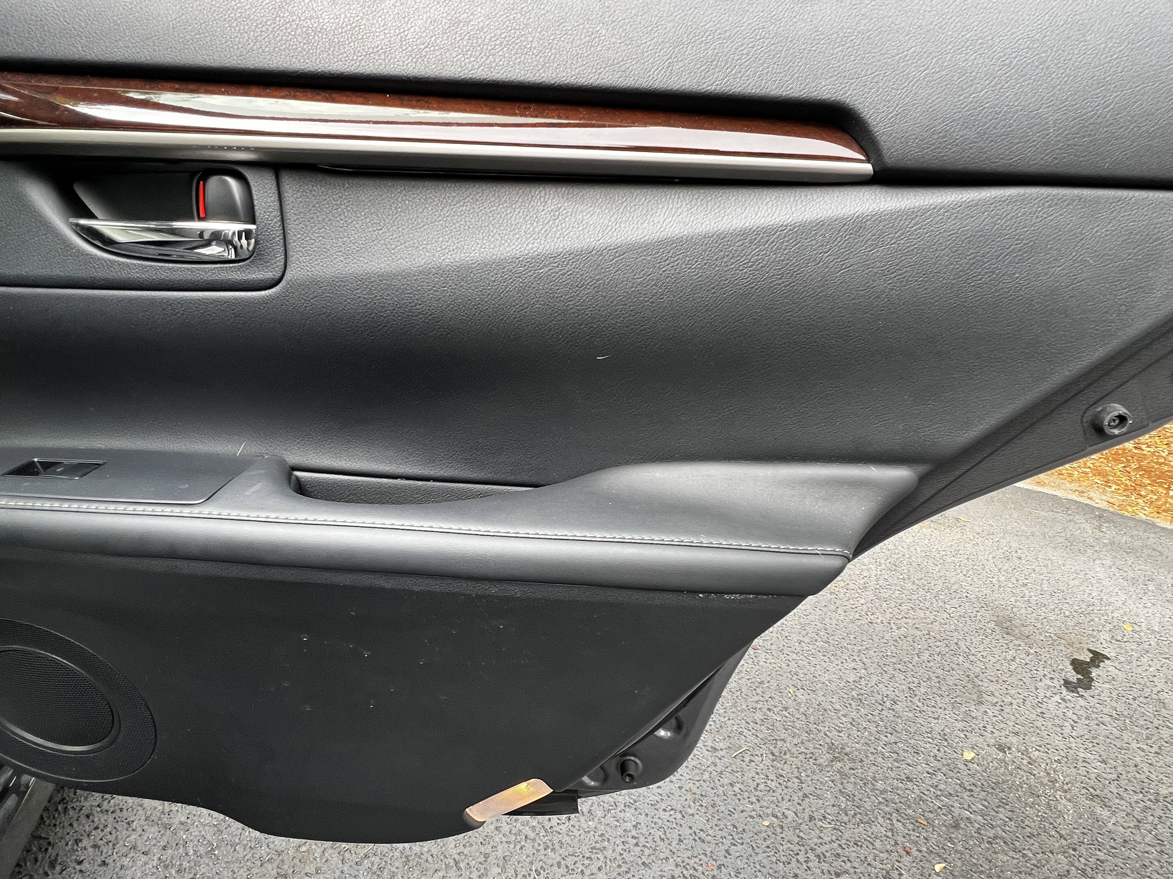 Used 2013 Lexus ES 350 w/ Luxury Pkg FWD image 39