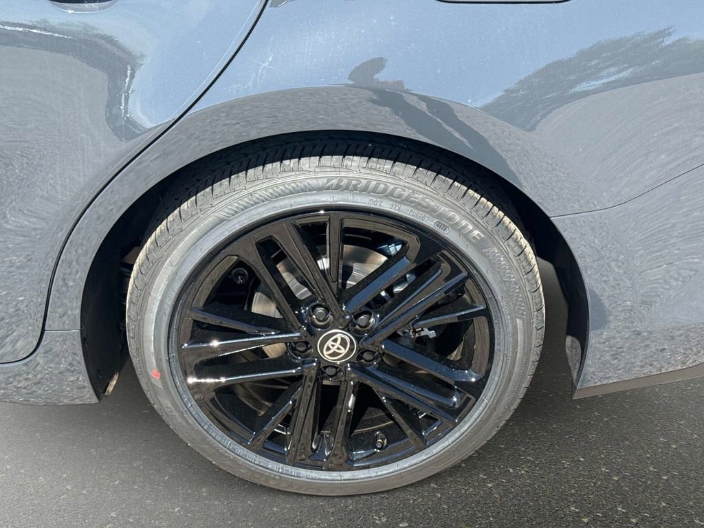 New 2026 Toyota Camry SE image 9