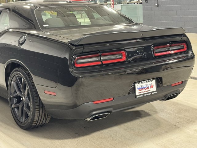 Used 2023 Dodge Challenger R/T w/ Blacktop Package image 19