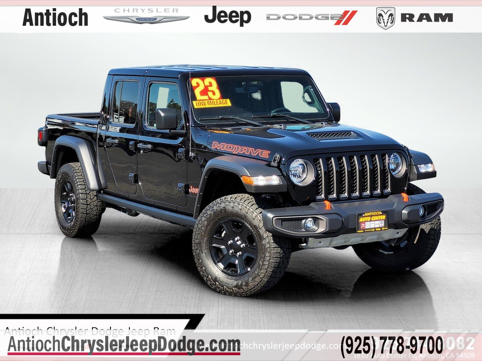 Certified 2023 Jeep Gladiator Mojave w/ Cold Weather Group image 1