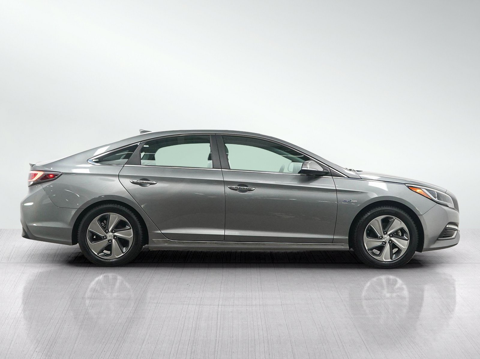 Used 2017 Hyundai Sonata Limited FWD image 6