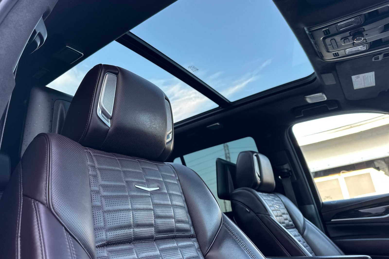 Certified 2023 Cadillac Escalade V AWD/4WD image 22