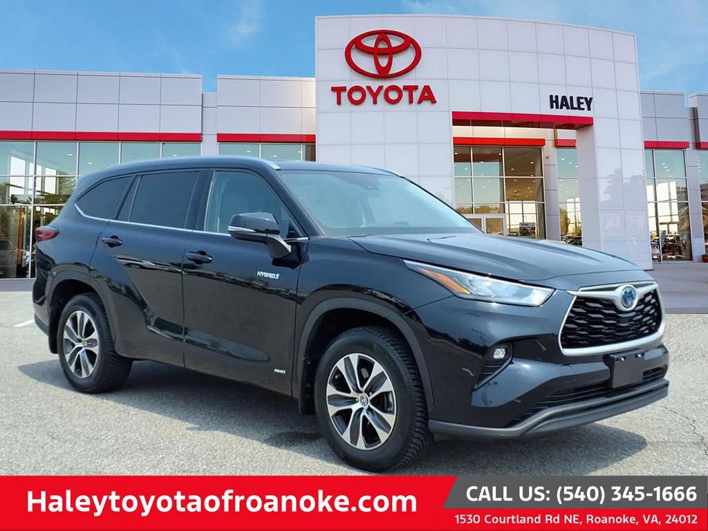 Used 2020 Toyota Highlander XLE
