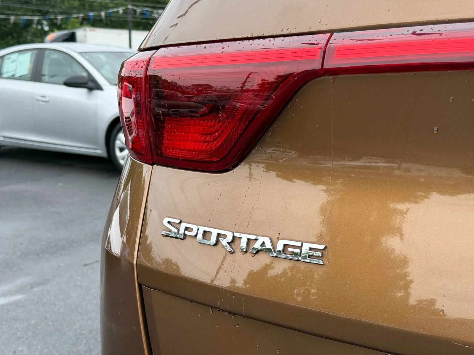 Used 2017 Kia Sportage LX AWD/4WD image 6