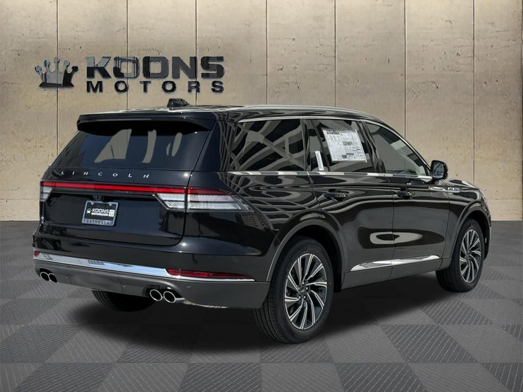 New 2026 Lincoln Aviator AWD image 4