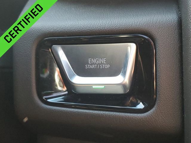 Used 2025 GMC Yukon Denali w/ Sun & Power Step Package image 18