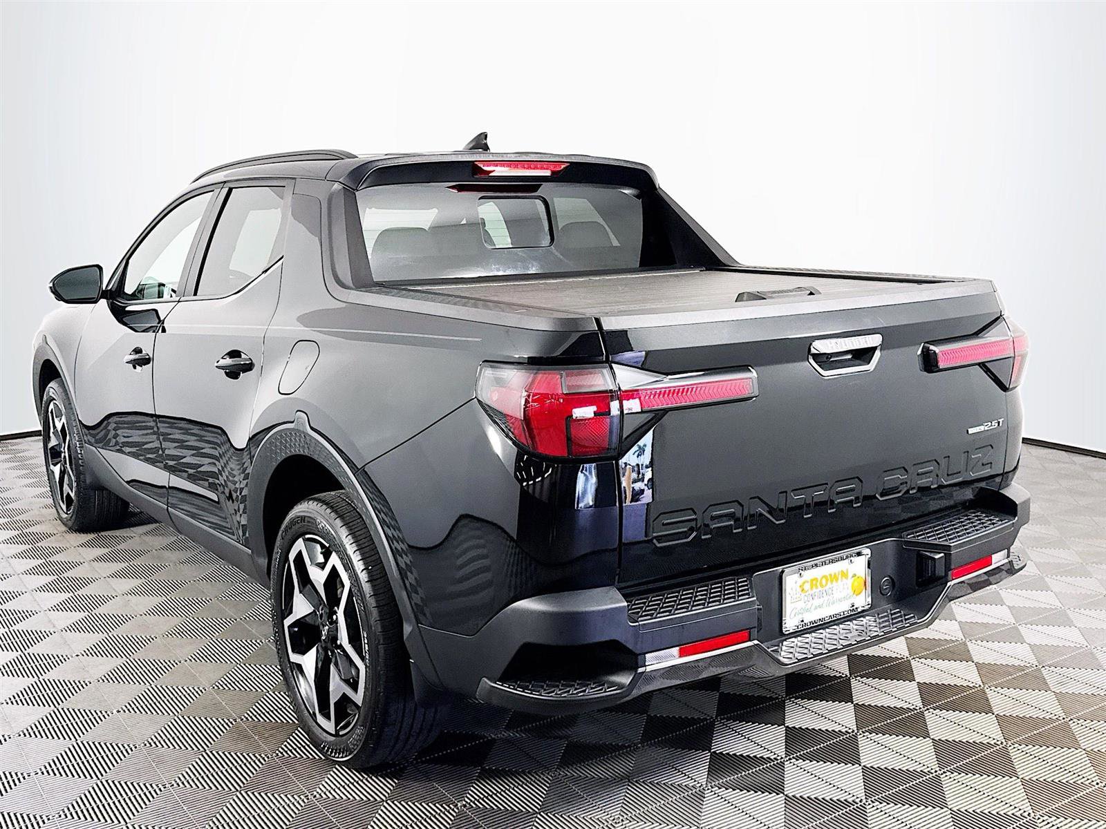 Certified 2024 Hyundai Santa Cruz Limited image 7