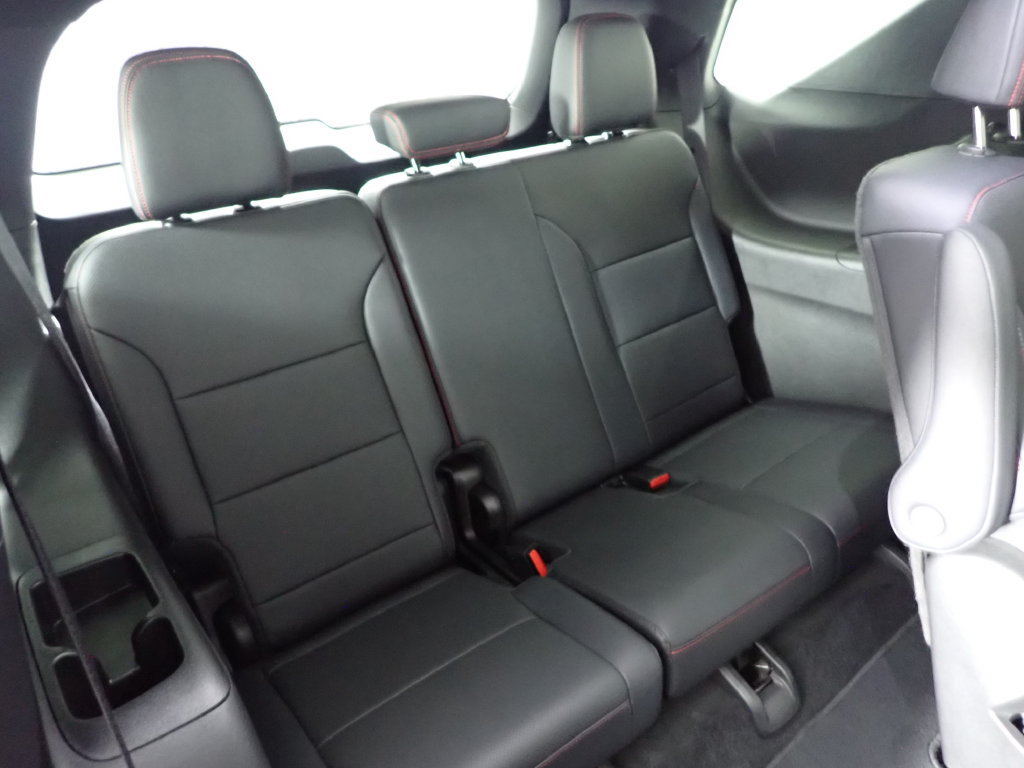 Used 2024 Chevrolet Traverse Z71 w/ Enhanced Driving Package AWD/4WD image 39