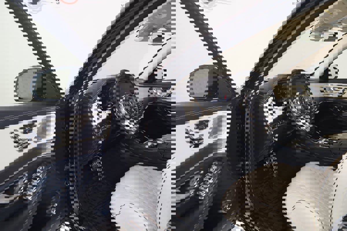 Used 2019 Mercedes-Benz S 63 AMG S 4MATIC Sedan image 94