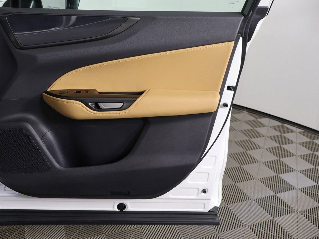 Used 2022 Lexus NX 250 FWD image 23