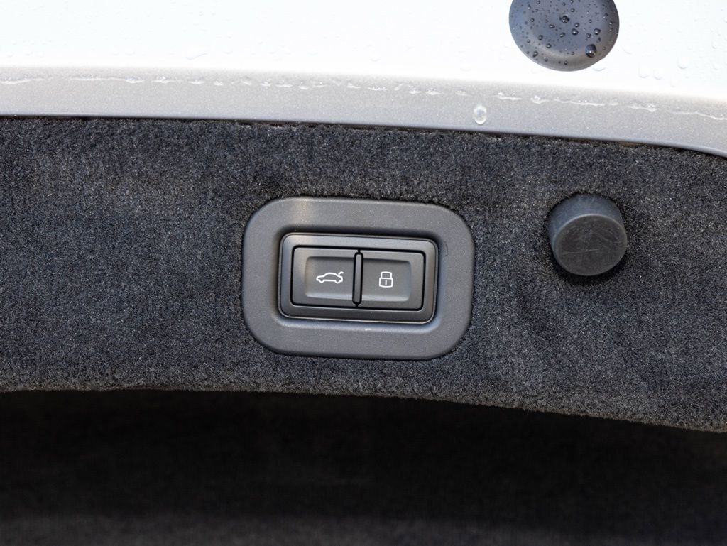 New 2026 Bentley Continental GTC AWD/4WD image 50