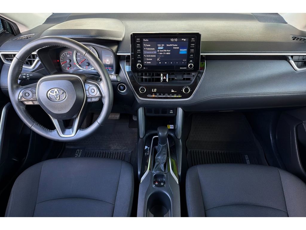 Used 2022 Toyota Corolla Cross LE AWD/4WD image 14