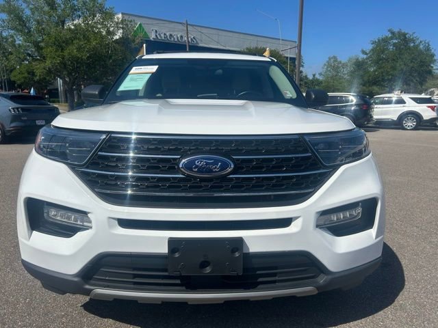 Certified 2023 Ford Explorer XLT w/ Equipment Group 202A image 3