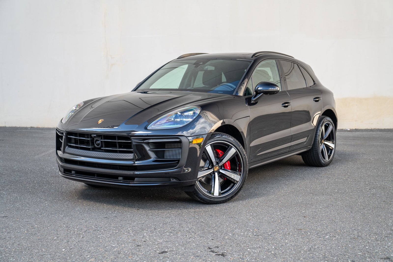 New 2025 Porsche Macan S