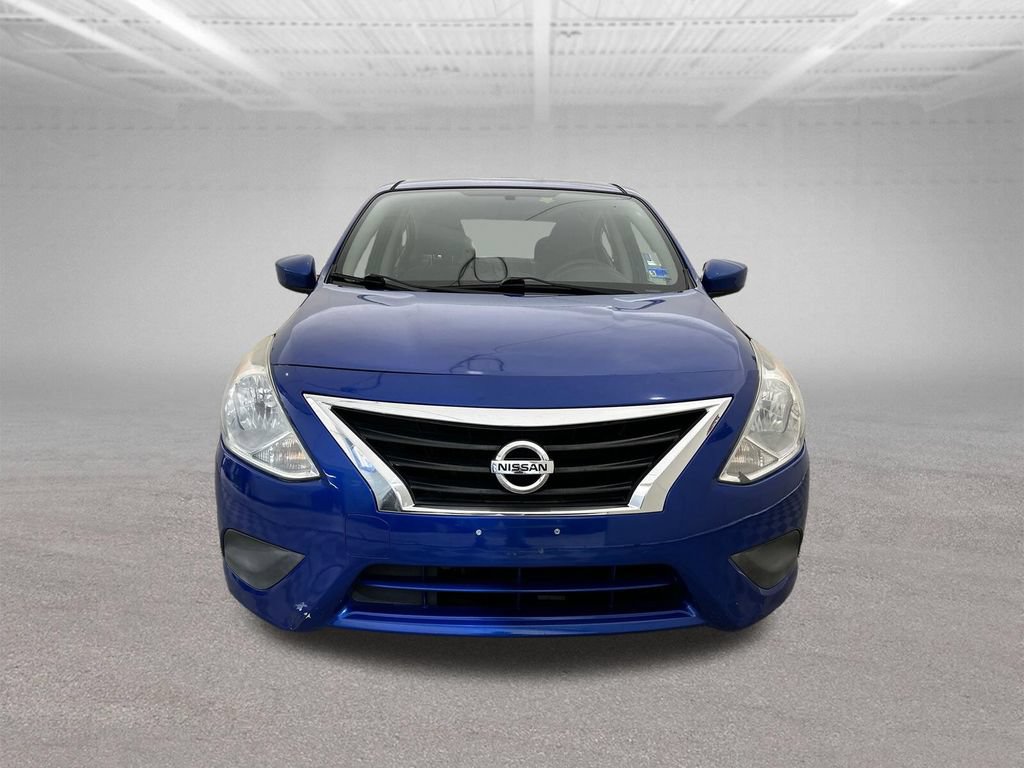 Used 2016 Nissan Versa SV FWD image 9