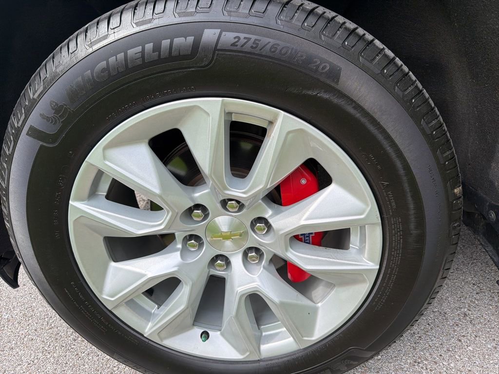 Used 2020 Chevrolet Silverado 1500 Custom w/ Custom Value Package AWD/4WD image 20