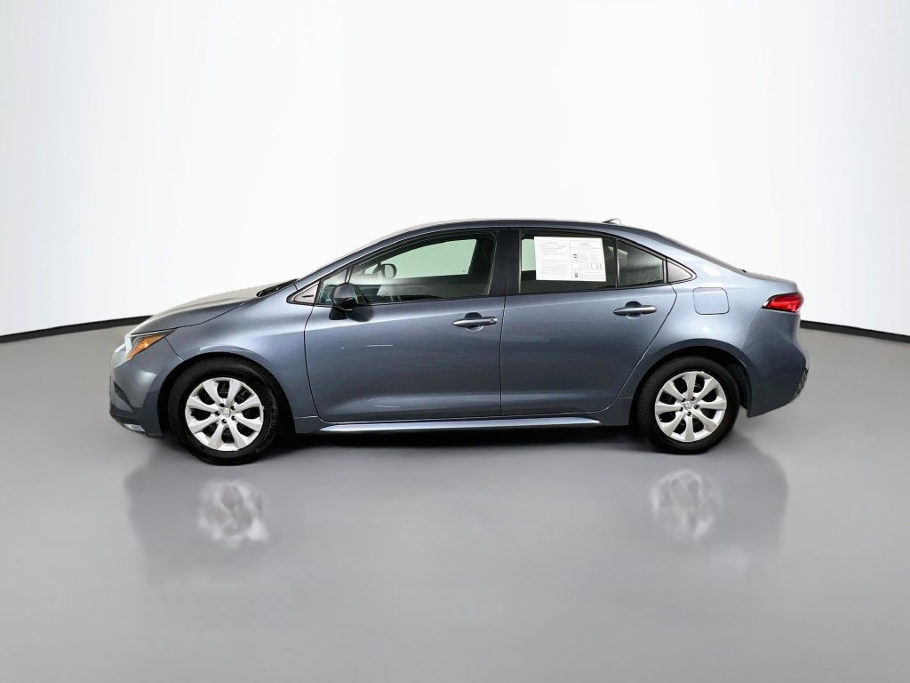 Used 2025 Toyota Corolla LE FWD image 6