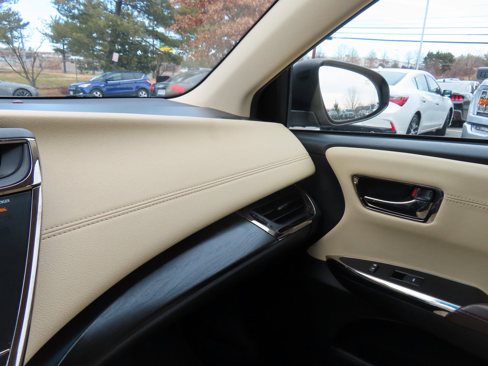 Used 2016 Toyota Avalon XLE Plus image 21