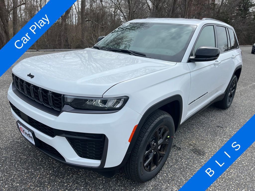 New 2026 Jeep Grand Cherokee Laredo image 4