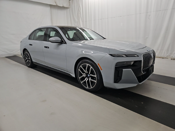 Used 2023 BMW 760i xDrive