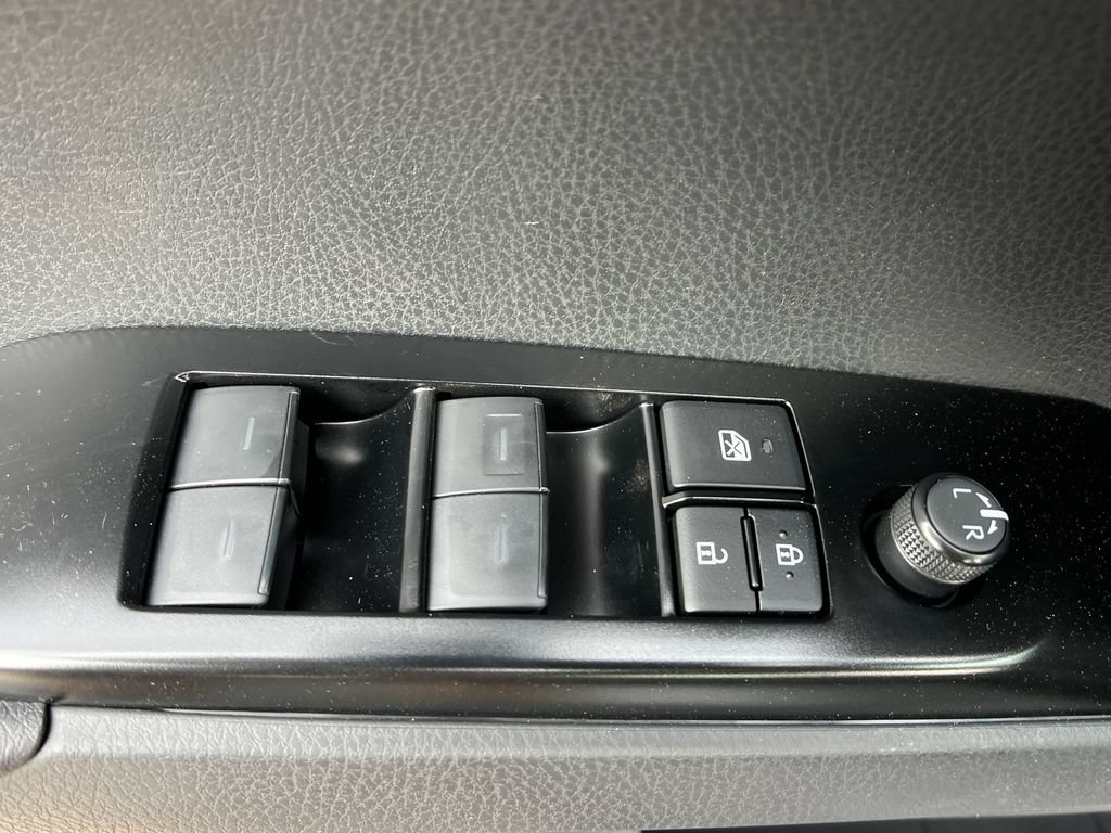 New 2026 Toyota Camry SE w/ Convenience Package AWD/4WD image 12