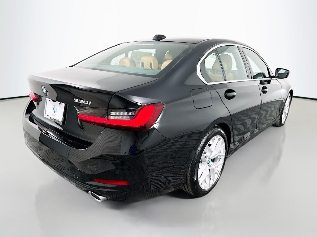 Used 2026 BMW 330i Sedan w/ Convenience Package RWD image 5