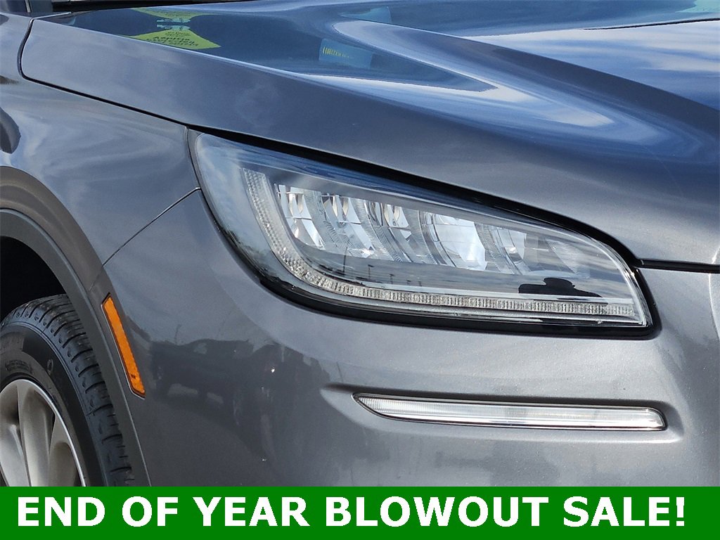 Used 2022 Lincoln Corsair FWD w/ Premium Package image 7