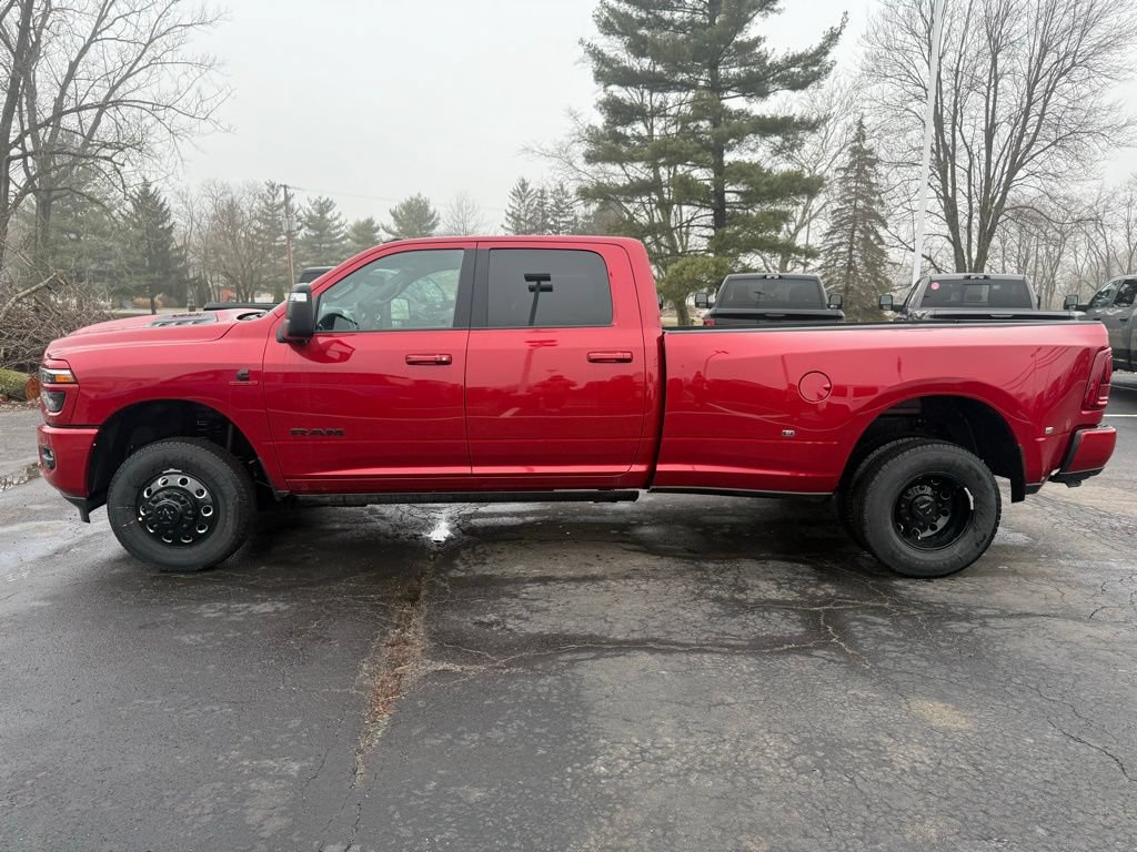New 2026 RAM 3500 Laramie AWD/4WD image 6