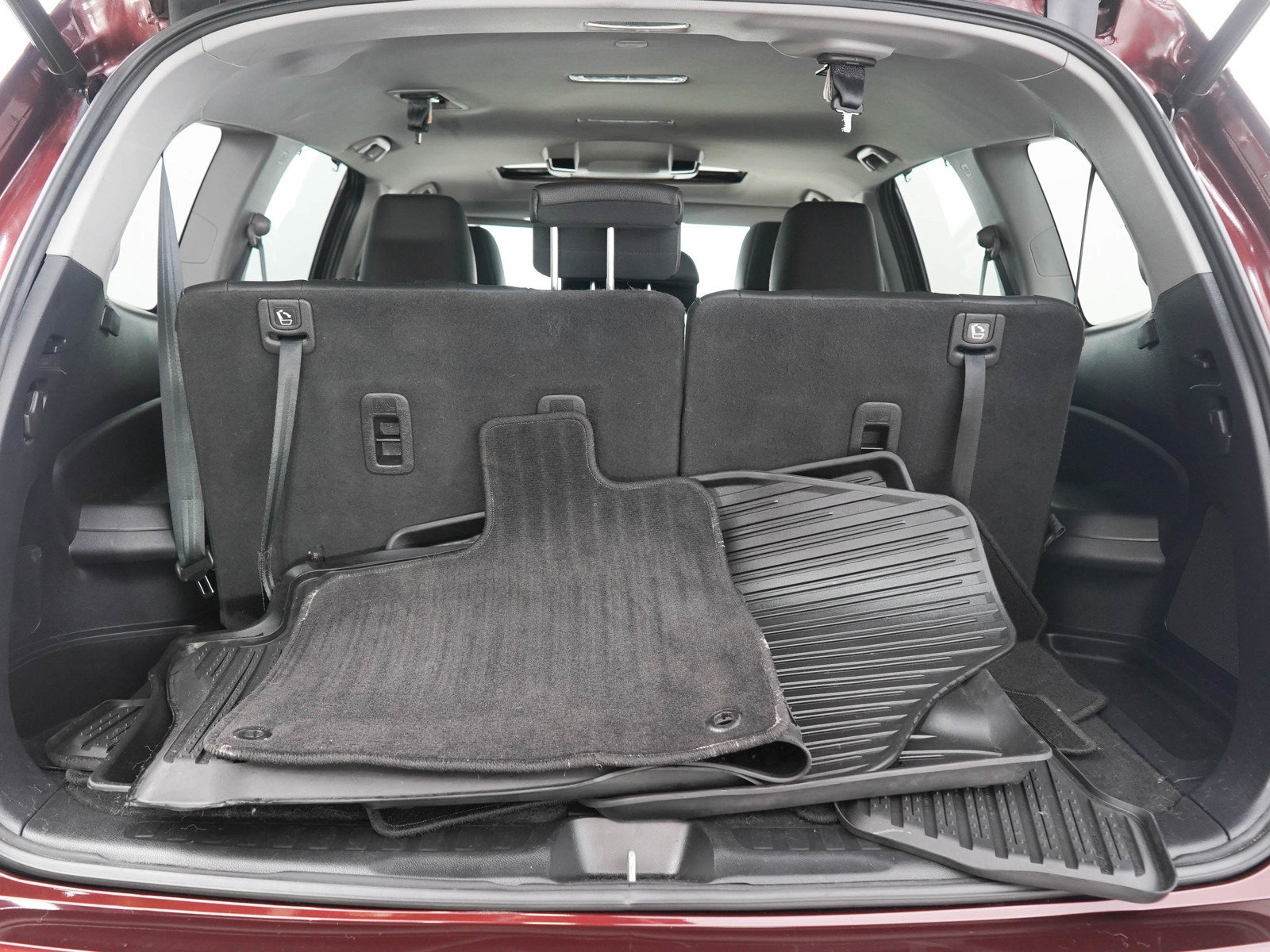 Used 2020 Honda Pilot Touring image 9