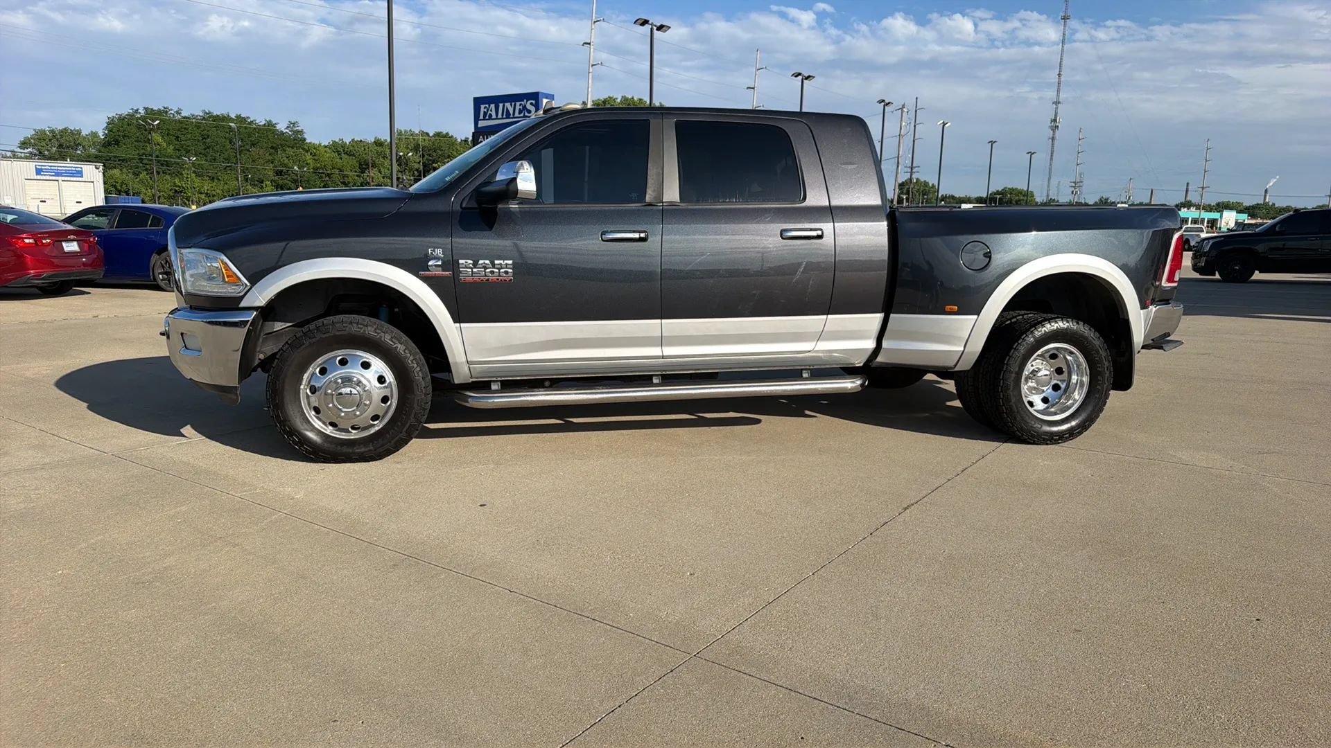 Used 2013 RAM 3500 Laramie AWD/4WD image 7