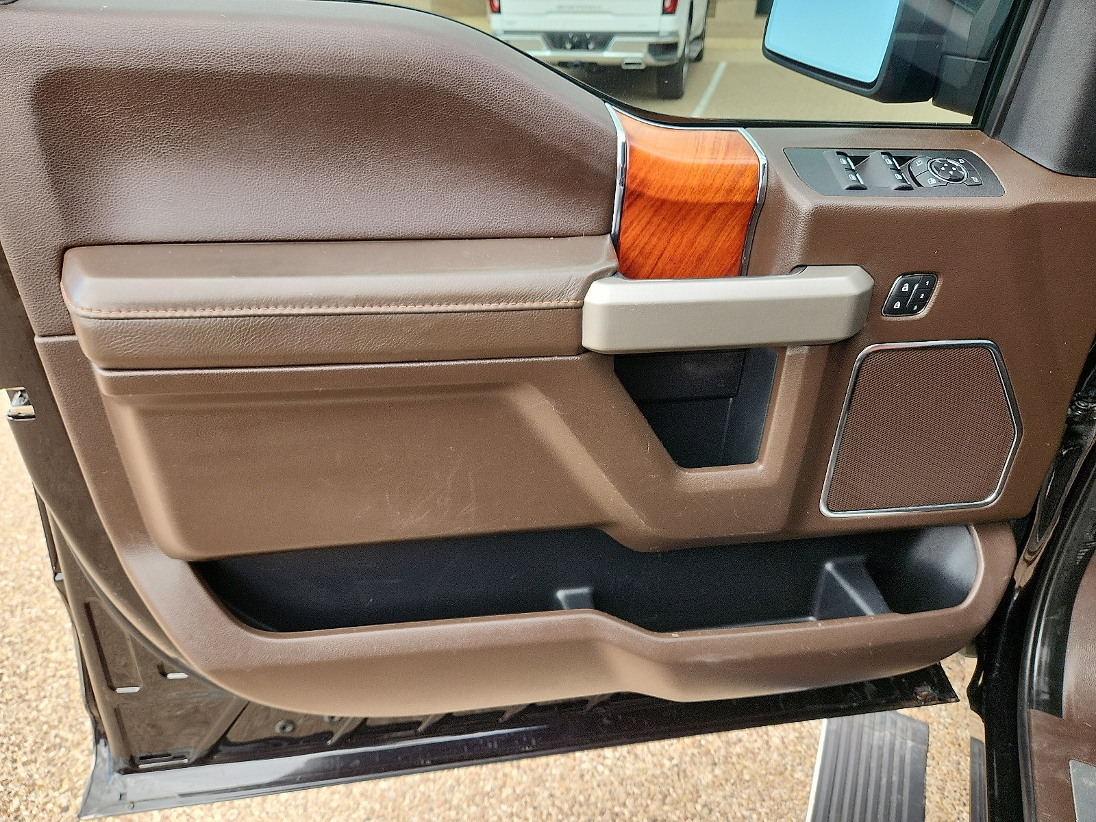 Used 2020 Ford F150 King Ranch w/ Equipment Group 601A Luxury RWD image 14