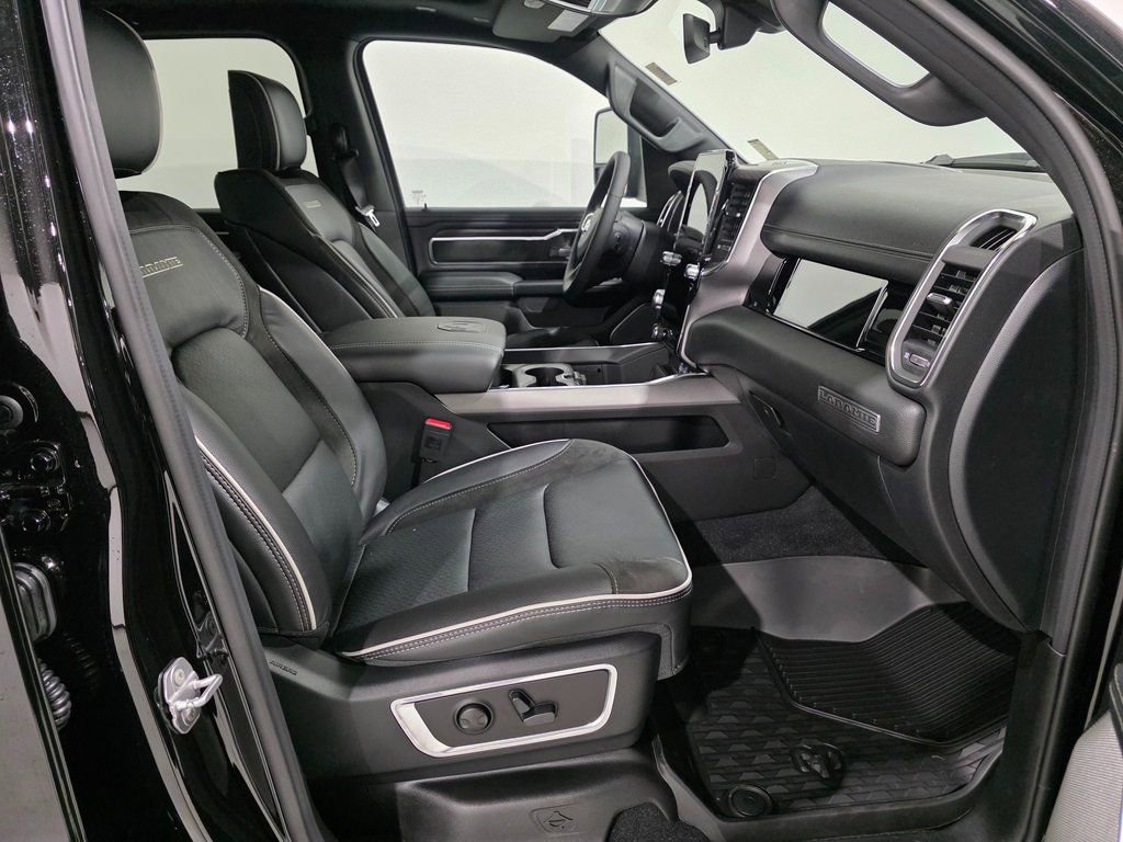 New 2026 RAM 1500 Laramie AWD/4WD image 26