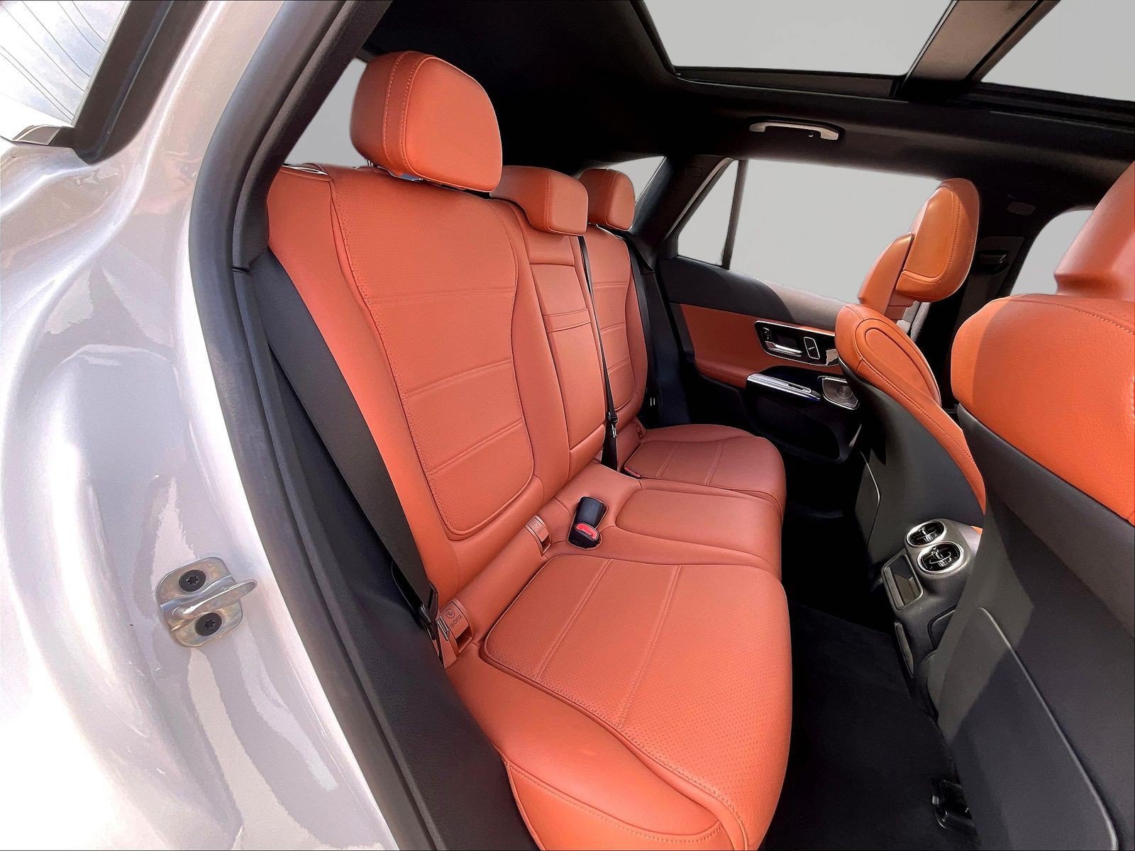 Certified 2026 Mercedes-Benz GLC 300 4MATIC image 25