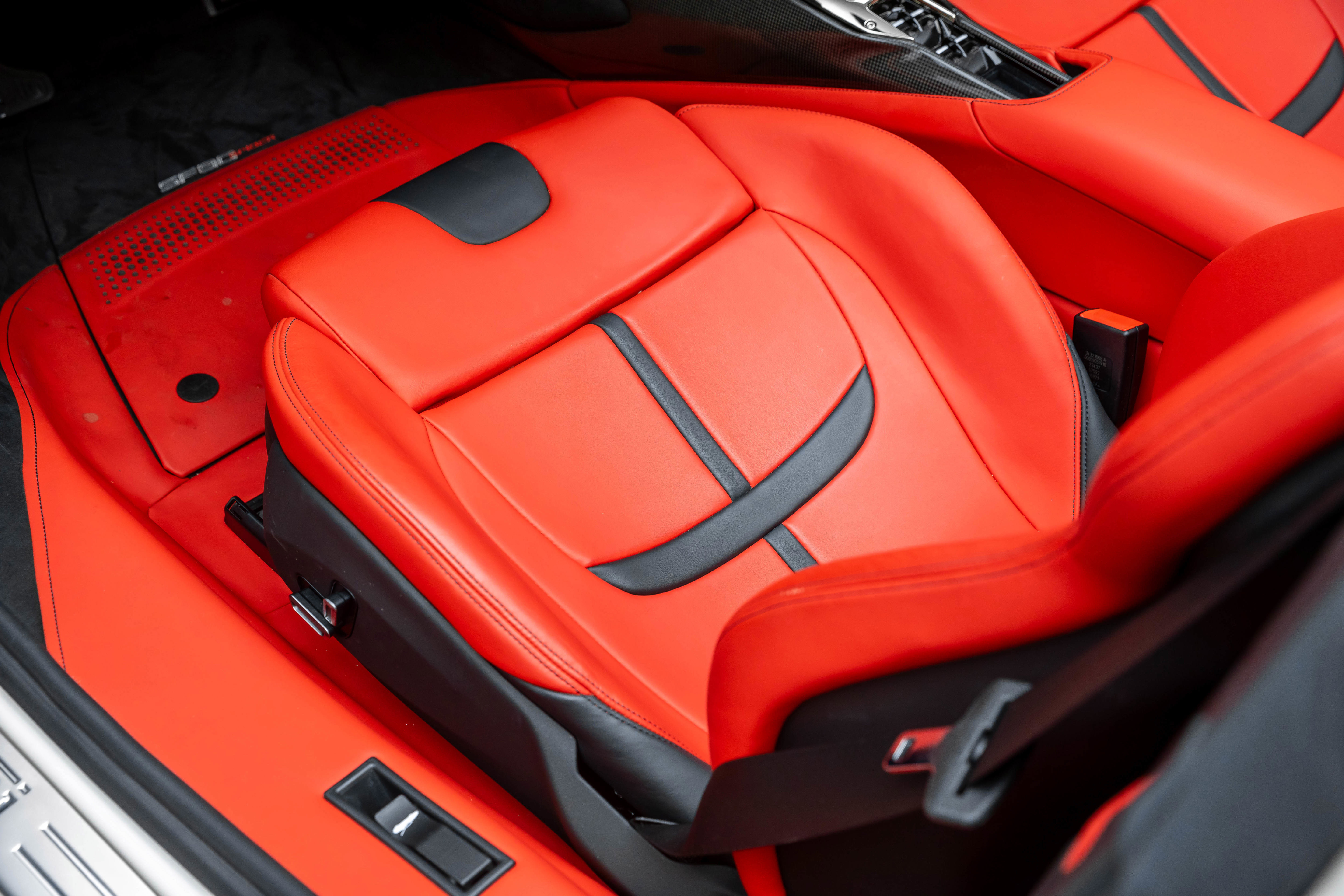 Certified 2022 Ferrari SF90 Spider image 44