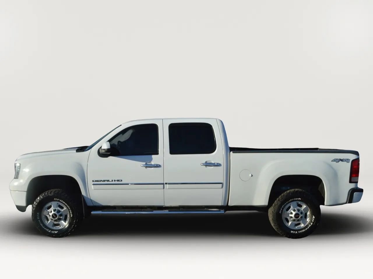 Used 2013 GMC Sierra 2500 Denali image 5