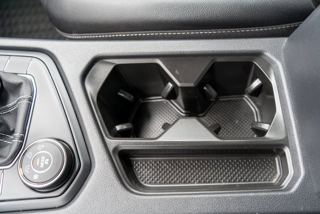 Used 2022 Volkswagen Taos SE image 34