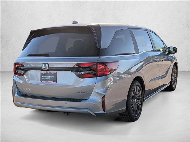 New 2026 Honda Odyssey Touring image 2